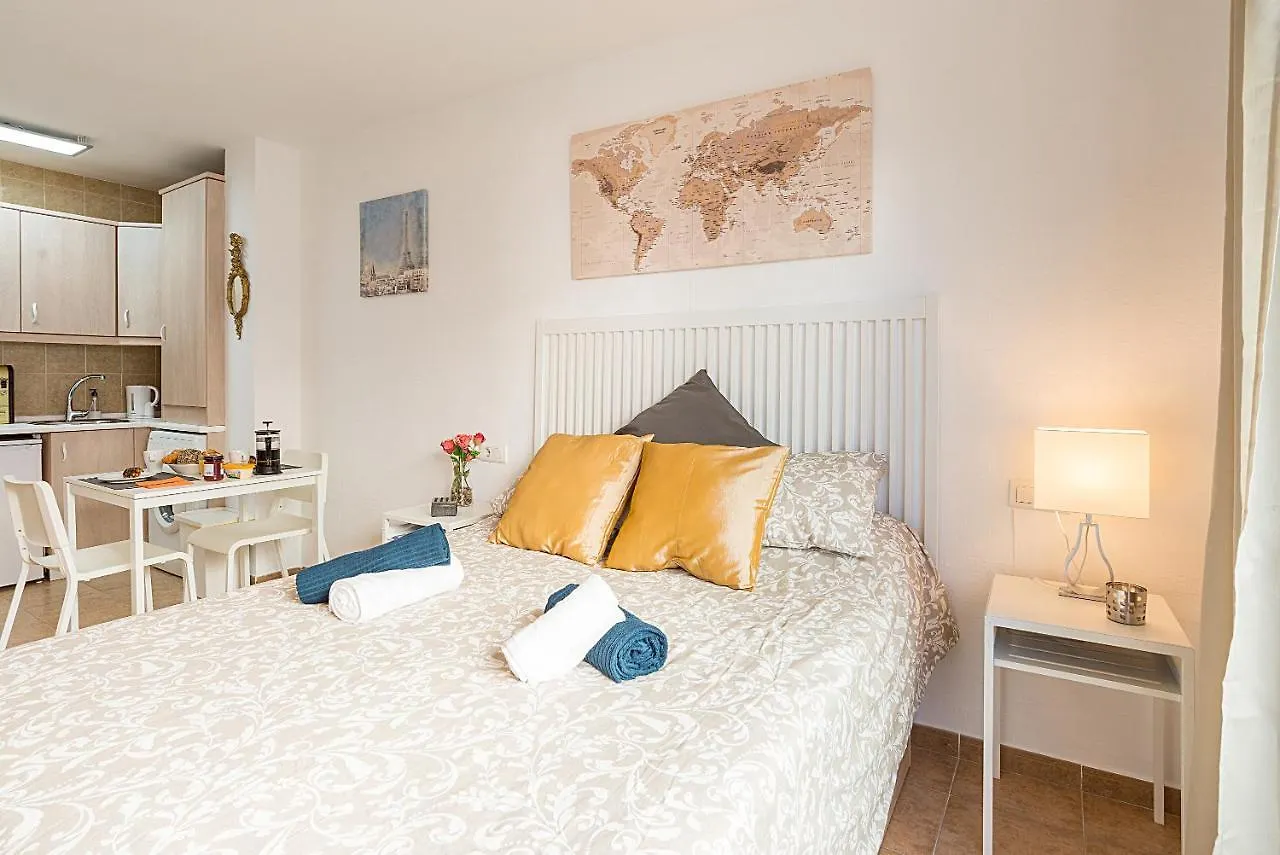 Studios Nerja Center E Španělsko